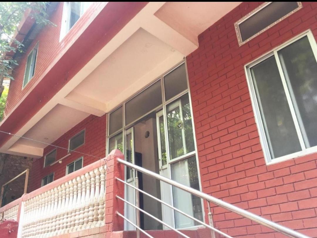 Hilltop Lodge Guwahati Eksteriør bilde