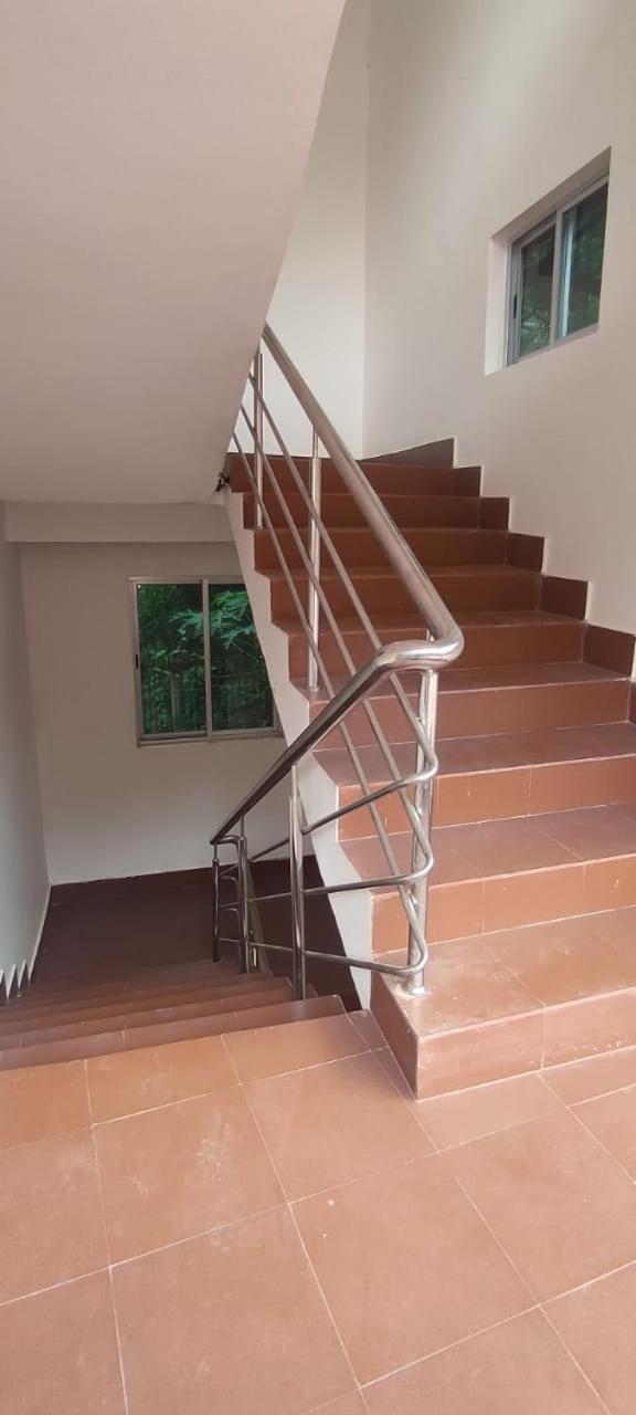 Hilltop Lodge Guwahati Rom bilde