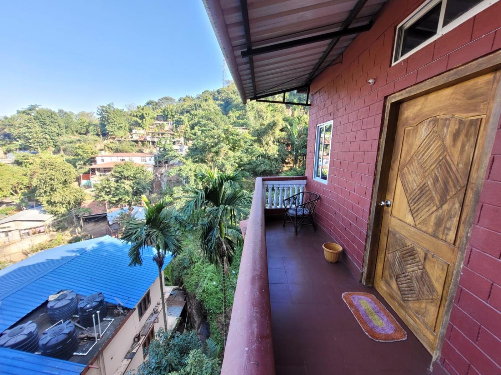 Hilltop Lodge Guwahati Rom bilde
