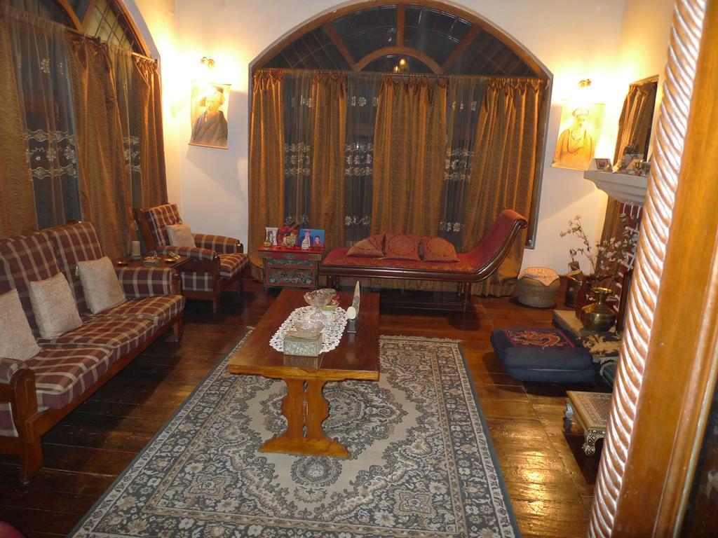 Hilltop Lodge Guwahati Rom bilde