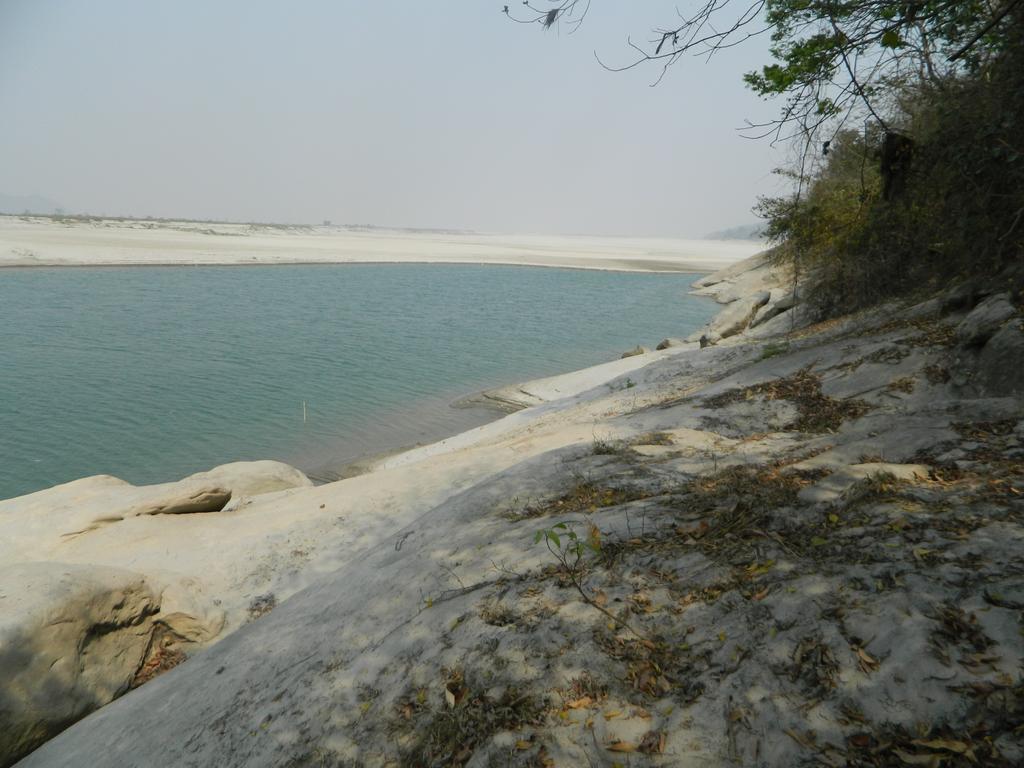 Hilltop Lodge Guwahati Eksteriør bilde