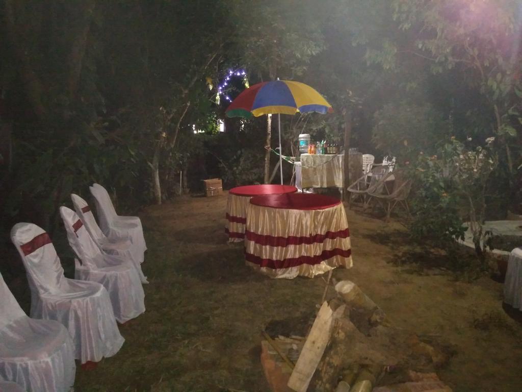 Hilltop Lodge Guwahati Eksteriør bilde