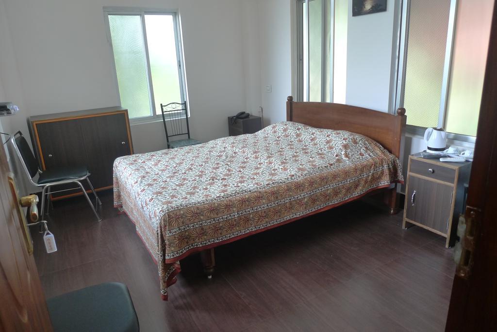 Hilltop Lodge Guwahati Eksteriør bilde
